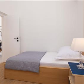 6 Bedroom Waterfront Villa with Pool in Uvala Ljubljeva near Trogir, Sleeps 12-13